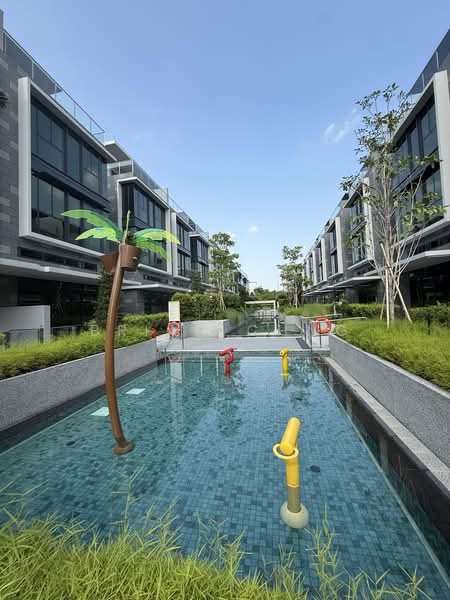 Belgravia Ace, 100 Belgravia Drive, 5 Bedrooms, 3,929 sqft, Semi-Detached House For Sale, by Brian Chng, 500235030 - PropertyGuru.com.sg