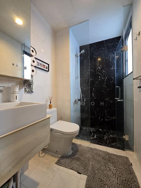 Cliften, 48 Ewe Boon Road, 3 Bedrooms, 1,184 sqft, Apartment For Sale, by Julia Goh, 500235031 - Bathroom - PropertyGuru.com.sg