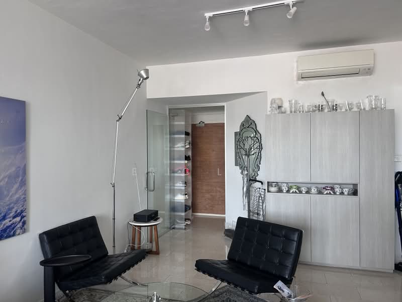 Kerrisdale, 36 Sturdee Road, 3 Bedrooms, 1,259 sqft, Condominium For Sale, by Eric Lim, 500235041 - Living Room - PropertyGuru.com.sg