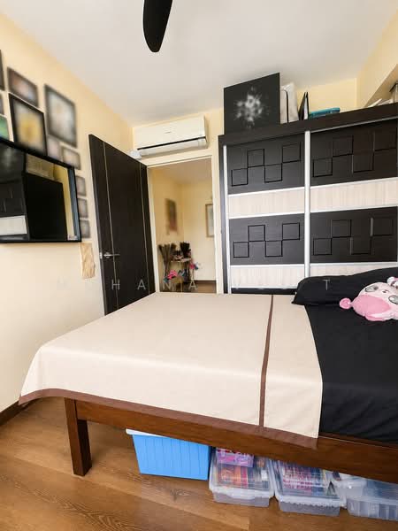 107B Canberra Street, 107B Canberra Street, 3 Bedrooms, 1,001 sqft, HDB Flat For Sale, by Mohana Vel T Kasi, 500235044 - Common Bedroom - PropertyGuru.com.sg