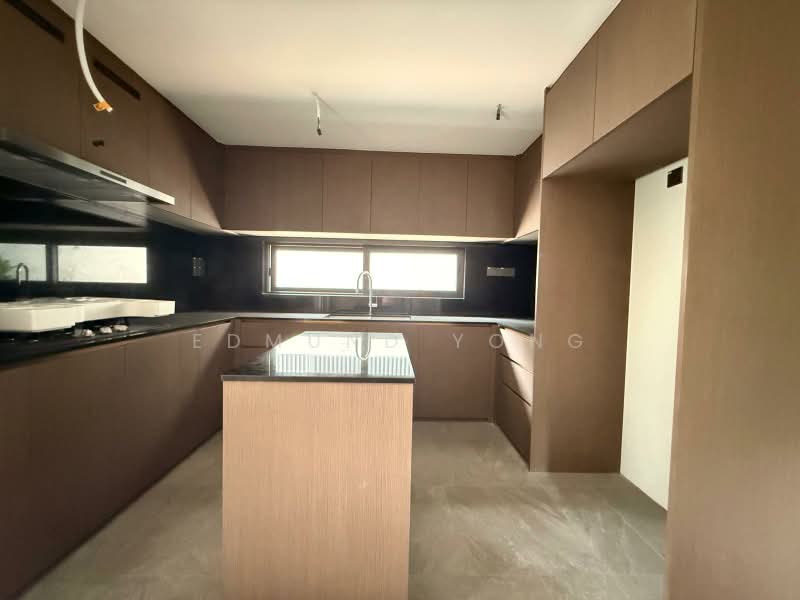 DISTRICT 13 | BRADDELL HEIGHTS ESTATE | Brand New FREEHOLD 2.5 Storey Bungalow, Braddell Heights Estate, 6 Bedrooms, 8,969 sqft, Detached House For Sale, by Edmund Yong, 500235045 - Kitchen - PropertyGuru.com.sg