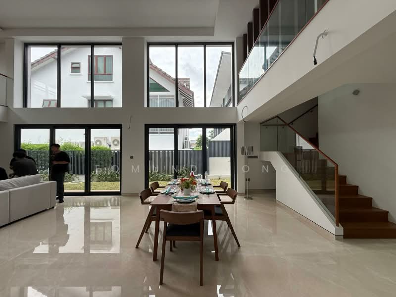 DISTRICT 13 | BRADDELL HEIGHTS ESTATE | Brand New FREEHOLD 2.5 Storey Bungalow, Braddell Heights Estate, 6 Bedrooms, 8,969 sqft, Detached House For Sale, by Edmund Yong, 500235045 - Living Room - PropertyGuru.com.sg