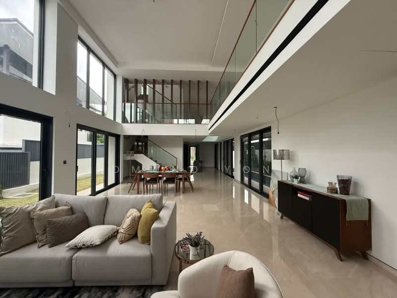 DISTRICT 13 | BRADDELL HEIGHTS ESTATE | Brand New FREEHOLD 2.5 Storey Bungalow, Braddell Heights Estate, 6 Bedrooms, 8,969 sqft, Detached House For Sale, by Edmund Yong, 500235045 - Living Room - PropertyGuru.com.sg