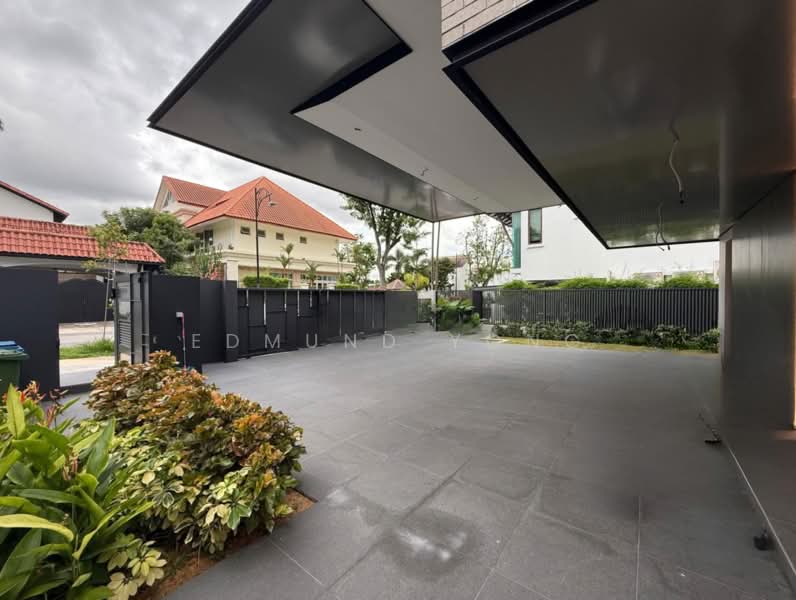 DISTRICT 13 | BRADDELL HEIGHTS ESTATE | Brand New FREEHOLD 2.5 Storey Bungalow, Braddell Heights Estate, 6 Bedrooms, 8,969 sqft, Detached House For Sale, by Edmund Yong, 500235045 - Exterior - PropertyGuru.com.sg