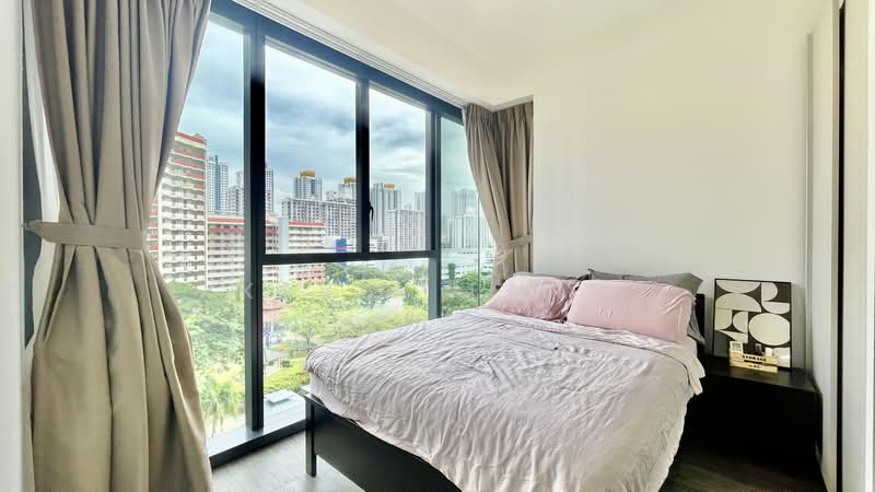 Gem Residences, , 3 Bedrooms, 936 sqft, Condominium For Sale, by Kevin Tang, 500235046 - Bedroom - PropertyGuru.com.sg