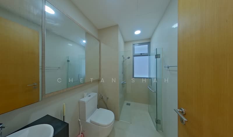 Auralis, 587 East Coast Road, 3 Bedrooms, 1,389 sqft, Condominium For Rent, by Chetan Shah, 500235052 - Bathroom - PropertyGuru.com.sg