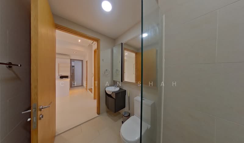 Auralis, 587 East Coast Road, 3 Bedrooms, 1,389 sqft, Condominium For Rent, by Chetan Shah, 500235052 - Bathroom - PropertyGuru.com.sg