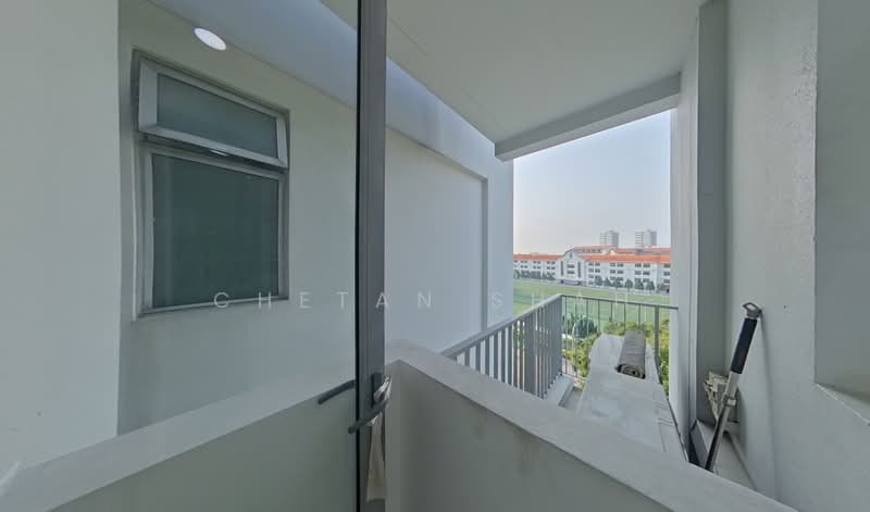 Auralis, 587 East Coast Road, 3 Bedrooms, 1,389 sqft, Condominium For Rent, by Chetan Shah, 500235052 - Balcony - PropertyGuru.com.sg