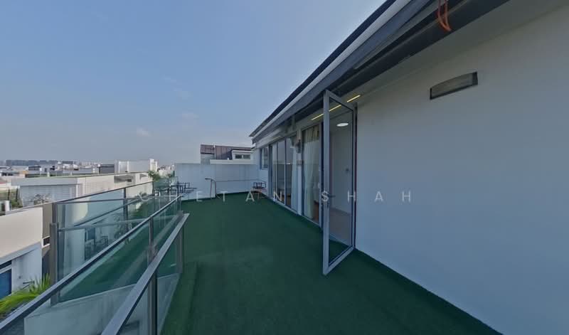 Auralis, 587 East Coast Road, 3 Bedrooms, 1,389 sqft, Condominium For Rent, by Chetan Shah, 500235052 - Balcony - PropertyGuru.com.sg