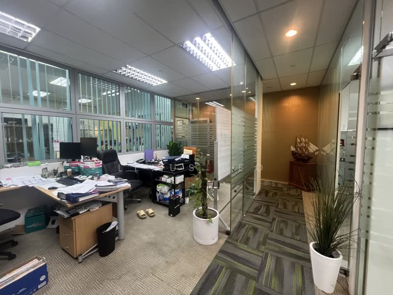 First Centre, 50 Serangoon North Avenue 4, 1,561 sqft, Light Industrial (B1) For Sale, by Lexus Teo, 500235060 - CommercialGuru.com.sg