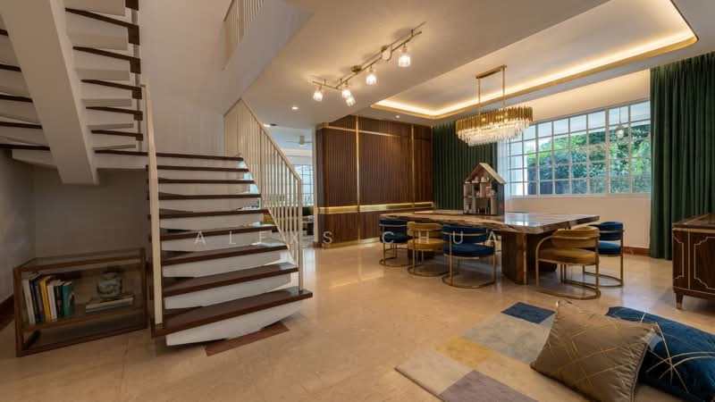 Oei Tiong Ham Park, , 4 Bedrooms, 4,500 sqft, Bungalow House For Sale, by Alexs Chua, 500235066 - Dining Room - PropertyGuru.com.sg