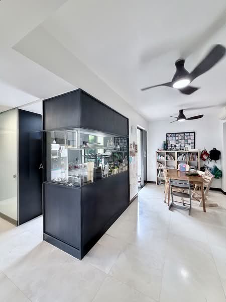 Dunearn 386, 386 Dunearn Road, 4 Bedrooms, 926 sqft, Apartment For Sale, by Adrian Chay, 500235068 - PropertyGuru.com.sg