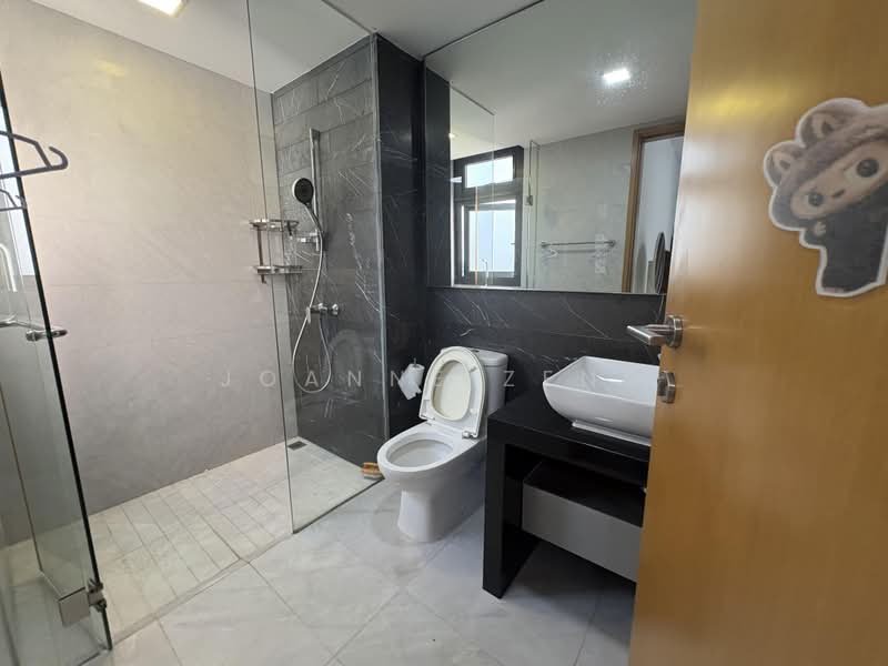 River Isles, Punggol Central, 3 Bedrooms, 1,647 sqft, Condominium For Sale, by Joanne Zeng, 500235077 - Bathroom - PropertyGuru.com.sg