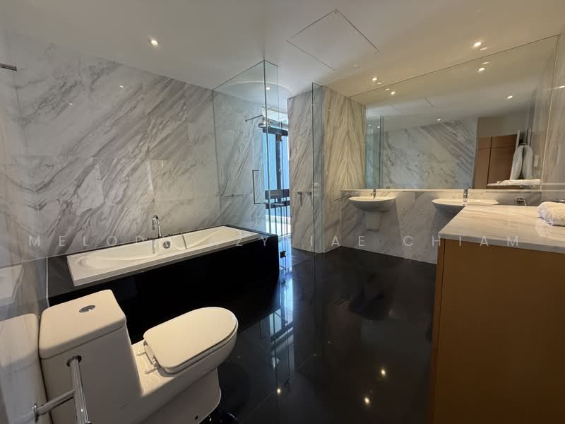 The Colonnade, 82 Grange Road, 3 Bedrooms, 3,617 sqft, Condominium For Rent, by Melody Azyliae Chiam, 500235085 - Bathroom - PropertyGuru.com.sg