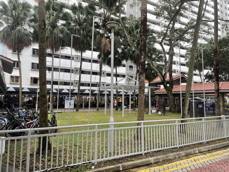 170 Stirling road, Stirling road, Alexandra / Commonwealth, 350 sqft, Mall Shop For Rent, by Daniel Ong, 500235102 - CommercialGuru.com.sg