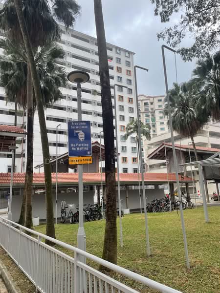170 Stirling road, Stirling road, Alexandra / Commonwealth, 350 sqft, Mall Shop For Rent, by Daniel Ong, 500235102 - CommercialGuru.com.sg