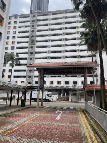 170 Stirling road, Stirling road, Alexandra / Commonwealth, 350 sqft, Mall Shop For Rent, by Daniel Ong, 500235102 - CommercialGuru.com.sg