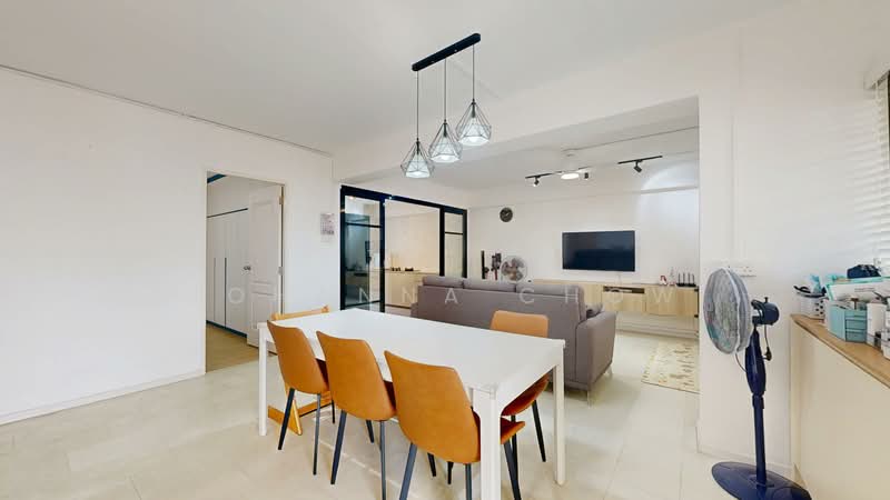 262 Bishan Street 22, 262 Bishan Street 22, 3 Bedrooms, 1,119 sqft, HDB Flat For Sale, by Johanna Chow, 500235108 - Living Room - PropertyGuru.com.sg
