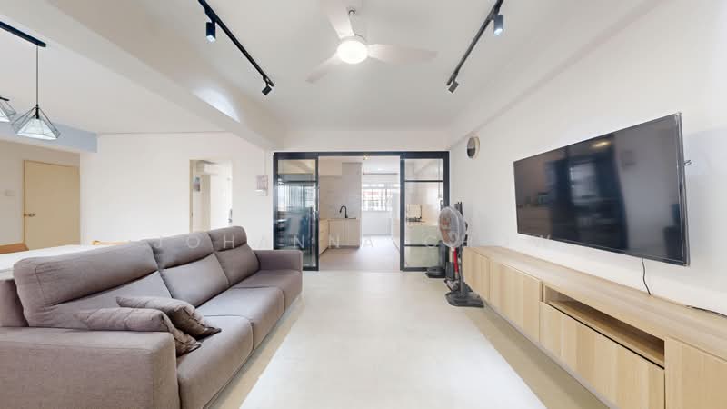 262 Bishan Street 22, 262 Bishan Street 22, 3 Bedrooms, 1,119 sqft, HDB Flat For Sale, by Johanna Chow, 500235108 - Living Room - PropertyGuru.com.sg