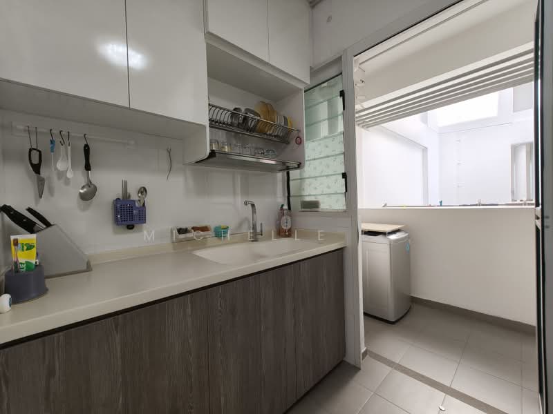 669B Edgefield Plains, 669B Edgefield Plains, Hougang / Punggol / Sengkang, 2 Bedrooms, 732 sqft, HDB Flat For Sale, by Michelle Ee, 500235109 - Kitchen - PropertyGuru.com.sg