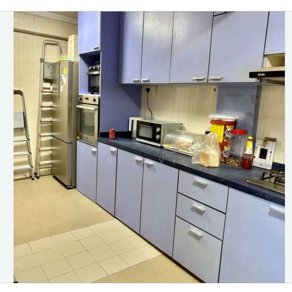 31 Bedok South Avenue 2, 31 Bedok South Avenue 2, Room Rental, 150 sqft, HDB Flat For Rent, by R Ravi, 500235115 - Kitchen - PropertyGuru.com.sg