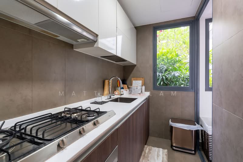 Parc Olympia, 60 Flora Drive, 3 Bedrooms, 1,453 sqft, Condominium For Sale, by Matthew Lam, 500235116 - Kitchen - PropertyGuru.com.sg
