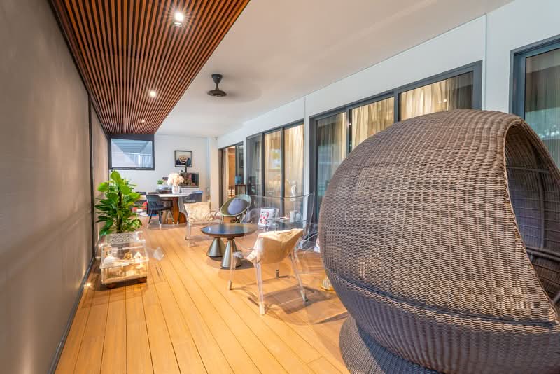Parc Olympia, 60 Flora Drive, 3 Bedrooms, 1,453 sqft, Condominium For Sale, by Matthew Lam, 500235116 - Balcony - PropertyGuru.com.sg