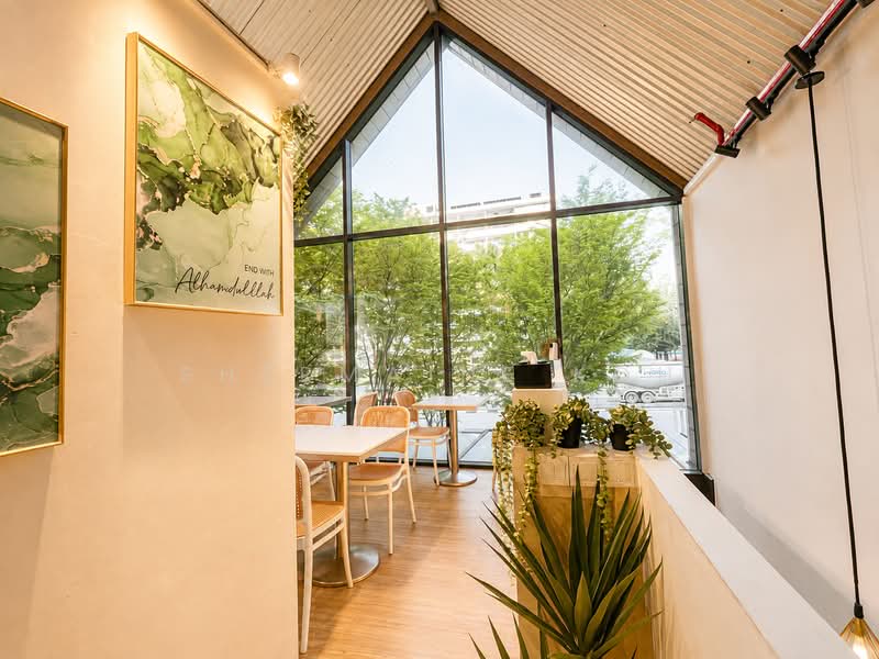 Sims Urban Oasis, 14 Sims Drive, 900 sqft, Food & Beverage For Rent, by Shermaine Koh, 500235120 - Dining Room - CommercialGuru.com.sg