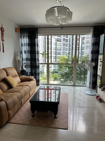 Rio Vista, 12 Upper Serangoon View, 3 Bedrooms, 1,249 sqft, Condominium For Sale, by S.P. Lee, 500235127 - Living Room - PropertyGuru.com.sg