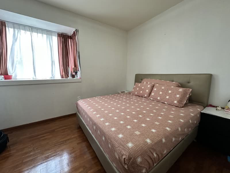 Rio Vista, 12 Upper Serangoon View, 3 Bedrooms, 1,249 sqft, Condominium For Sale, by S.P. Lee, 500235127 - Bedroom - PropertyGuru.com.sg