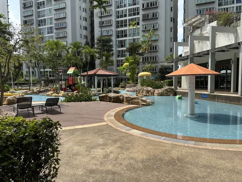 Rio Vista, 12 Upper Serangoon View, 3 Bedrooms, 1,249 sqft, Condominium For Sale, by S.P. Lee, 500235127 - Exterior - PropertyGuru.com.sg