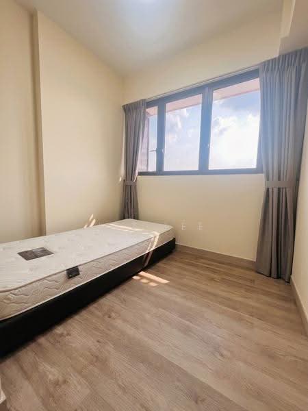 Riverfront Residences, 49 Hougang Avenue 7, Hougang / Punggol / Sengkang, 3 Bedrooms, 872 sqft, Condominium For Rent, by Jet Lee, 500235128 - Common Bedroom 1 - PropertyGuru.com.sg