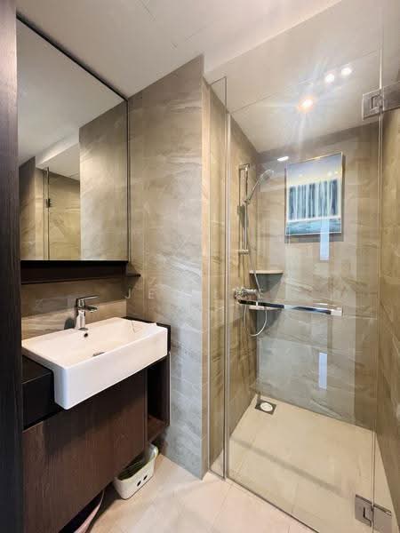 Riverfront Residences, 49 Hougang Avenue 7, Hougang / Punggol / Sengkang, 3 Bedrooms, 872 sqft, Condominium For Rent, by Jet Lee, 500235128 - Bathroom - PropertyGuru.com.sg