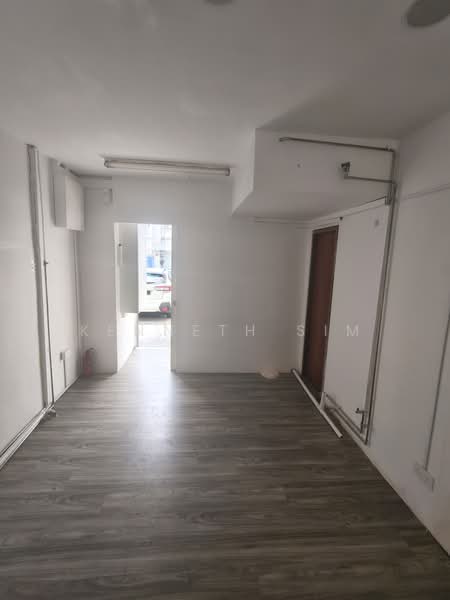 183 Toa Payoh Central, , 300 sqft, Shop / Shophouse For Rent, by KENNETH SIM, 500235131 - Interior - CommercialGuru.com.sg
