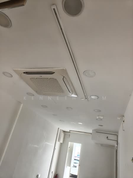 183 Toa Payoh Central, , 300 sqft, Shop / Shophouse For Rent, by KENNETH SIM, 500235131 - Interior - CommercialGuru.com.sg
