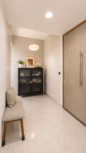 d'Leedon (Former Farrer Court), 11 Leedon Heights, 1 Bedroom, 635 sqft, Condominium For Sale, by Marie D Lam, 500235133 - Entrance - PropertyGuru.com.sg