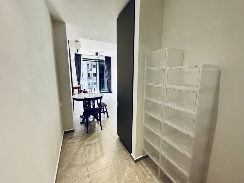 Park Colonial, 10 Woodleigh Lane, 2 Bedrooms, 635 sqft, Condominium For Rent, by Kar Loon Choong, 500235138 - Dining Room - PropertyGuru.com.sg