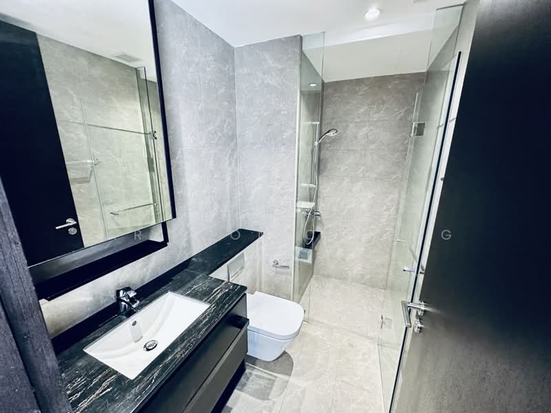 Park Colonial, 10 Woodleigh Lane, 2 Bedrooms, 635 sqft, Condominium For Rent, by Kar Loon Choong, 500235138 - Bathroom - PropertyGuru.com.sg
