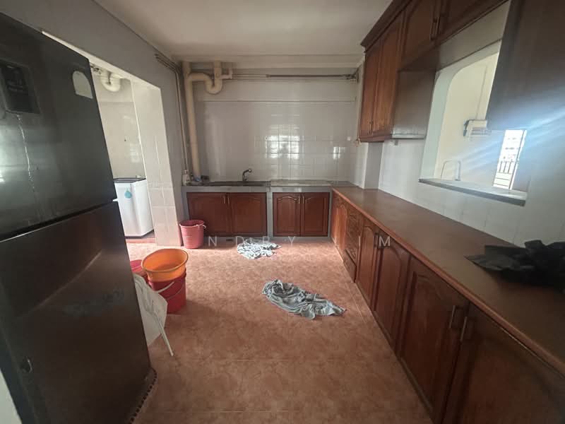 713 Woodlands Drive 70, 713 Woodlands Drive 70, 3 Bedrooms, 1,270 sqft, HDB Flat For Rent, by Hendry Lim, 500235140 - Kitchen - PropertyGuru.com.sg