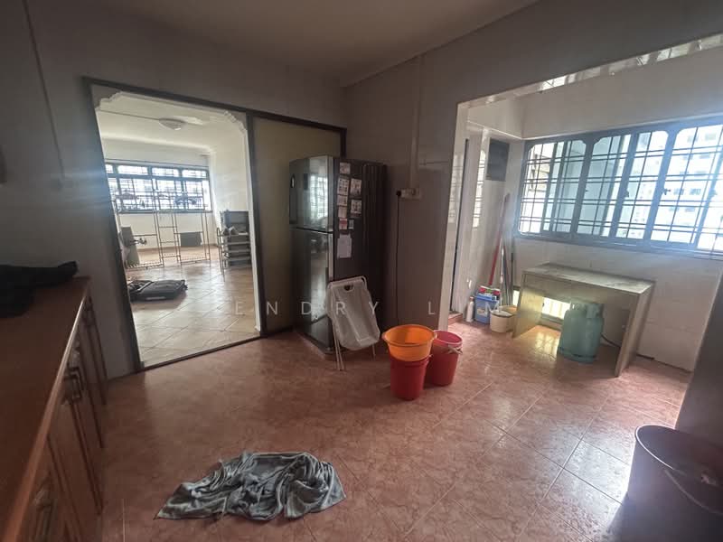 713 Woodlands Drive 70, 713 Woodlands Drive 70, 3 Bedrooms, 1,270 sqft, HDB Flat For Rent, by Hendry Lim, 500235140 - Kitchen - PropertyGuru.com.sg