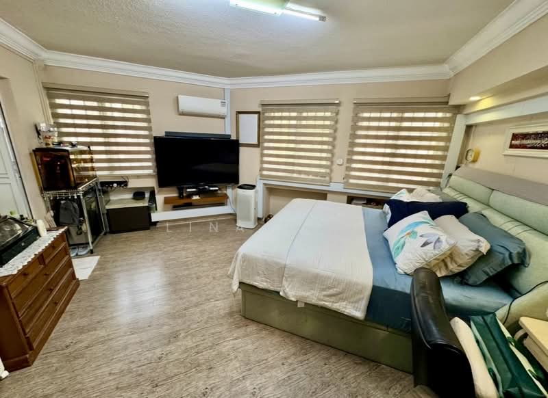 404 Bukit Batok West Avenue 7, 404 Bukit Batok West Avenue 7, 4 Bedrooms, 1,614 sqft, HDB Flat For Sale, by Lina Dewi, 500235142 - PropertyGuru.com.sg