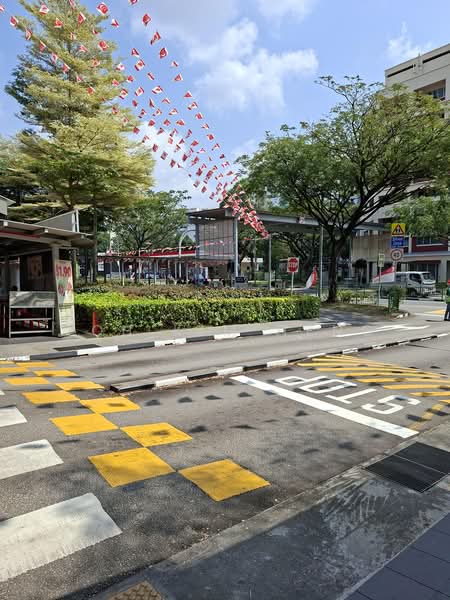 492 Jurong West Street 41, 492 Jurong West Street 41, 2 Bedrooms, 720 sqft, HDB Flat For Rent, by Toh Kim Heng, 500235156 - Exterior - PropertyGuru.com.sg