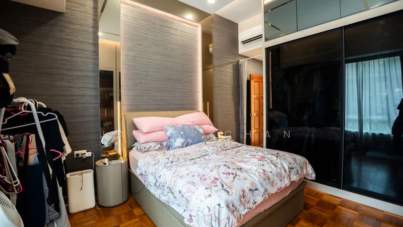 Cavendish Park, 18 Pine Grove, 3 Bedrooms, 1,227 sqft, Condominium For Sale, by Jasper Chan, 500235157 - Bedroom - PropertyGuru.com.sg