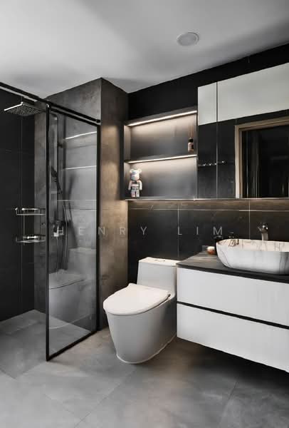 Bellewaters, 27 Anchorvale Crescent, 4 Bedrooms, 1,335 sqft, Condominium For Sale, by Henry Lim, 500235162 - Master Bath - PropertyGuru.com.sg