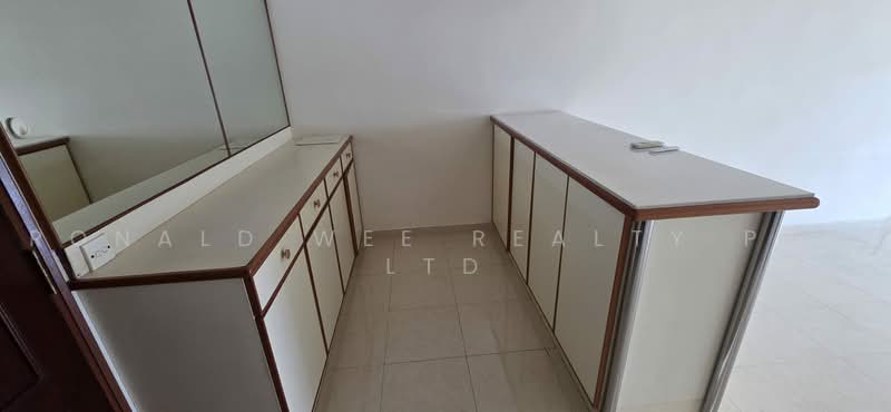 Boon Teck Towers, 41 Boon Teck Road, 3 Bedrooms, 1,658 sqft, Condominium For Sale, by RONALD, 500235163 - Interior - PropertyGuru.com.sg