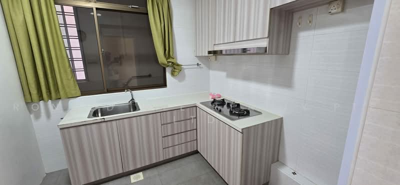 Boon Teck Towers, 41 Boon Teck Road, 3 Bedrooms, 1,658 sqft, Condominium For Sale, by RONALD, 500235163 - Kitchen - PropertyGuru.com.sg