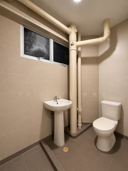 263 Jurong East Street 24, 263 Jurong East Street 24, 3 Bedrooms, 1,302 sqft, HDB Flat For Sale, by Rain Xie 谢燕瑜, 500235190 - Bathroom - PropertyGuru.com.sg