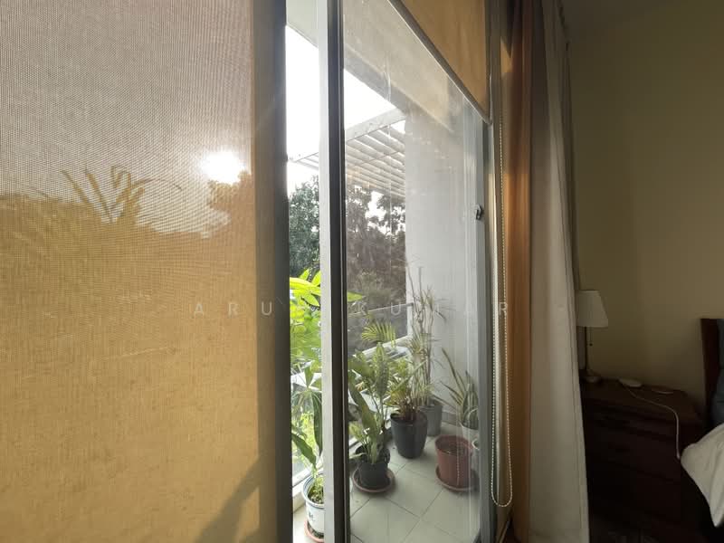 The Linear, 880 Upper Bukit Timah Road, 3 Bedrooms, 1,281 sqft, Apartment For Rent, by Arun Kumar, 500235208 - Balcony - PropertyGuru.com.sg