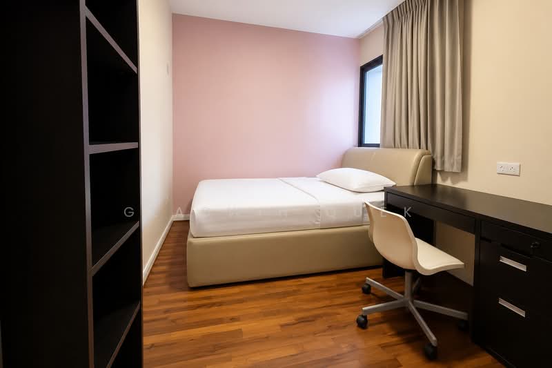 Cheapest 4 bedrooms Top Floor, , 4 Bedrooms, 1,152 sqft, Executive Condominium For Sale, by Gladwin Quek, 500235210 - Bedroom - PropertyGuru.com.sg