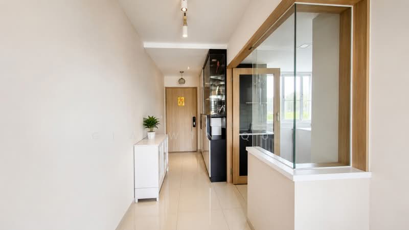 Cheapest 4 bedrooms Top Floor, , 4 Bedrooms, 1,152 sqft, Executive Condominium For Sale, by Gladwin Quek, 500235210 - Entrance - PropertyGuru.com.sg